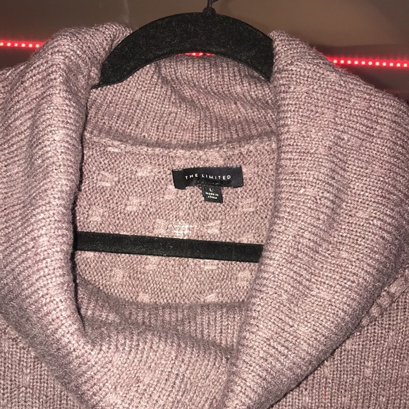 The Limited Dark Lavender Sweater NWOT - Picture 4 of 9